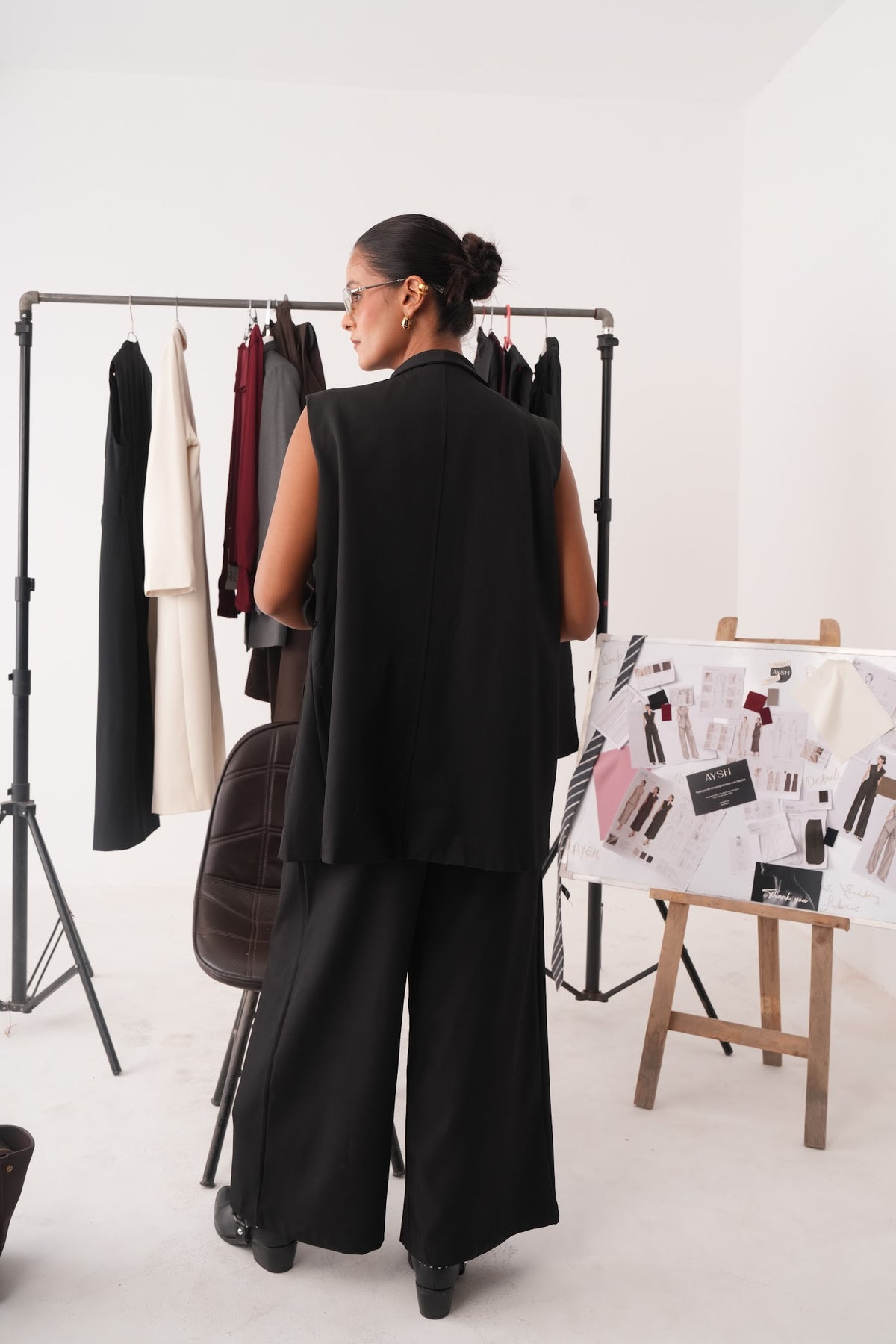 Shawl Collar waistcoat set in Black - DSC06040.JPG